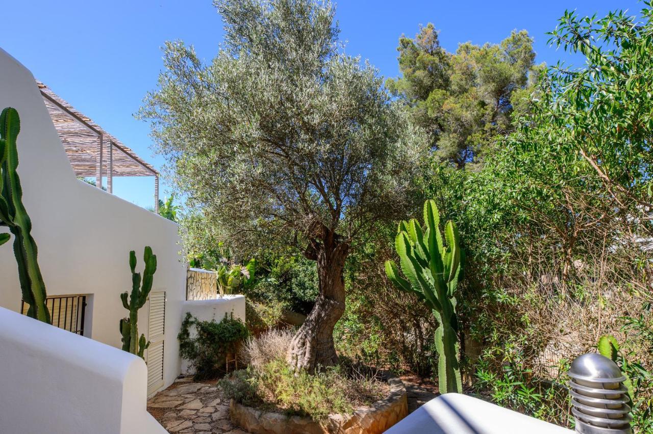 Villa Amarantos Santa Eularia des Riu Exterior photo
